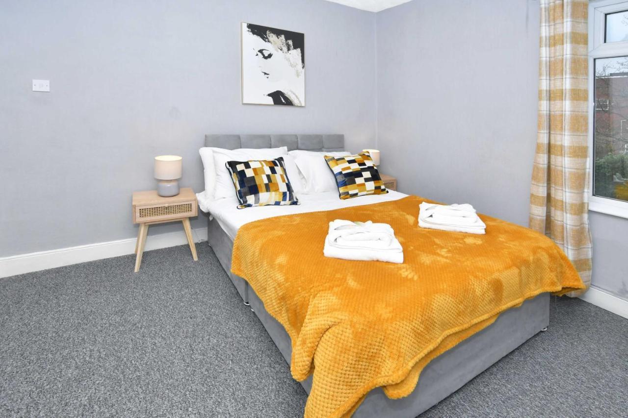 The Yellow Door By Avenew Management Serviced Accommodation Stoke-on-Trent Luaran gambar